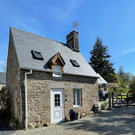 Le Petit Fleur - The Little Flower, Cosy Cottage Saint-Michel-de-Montjoie Екстериор снимка