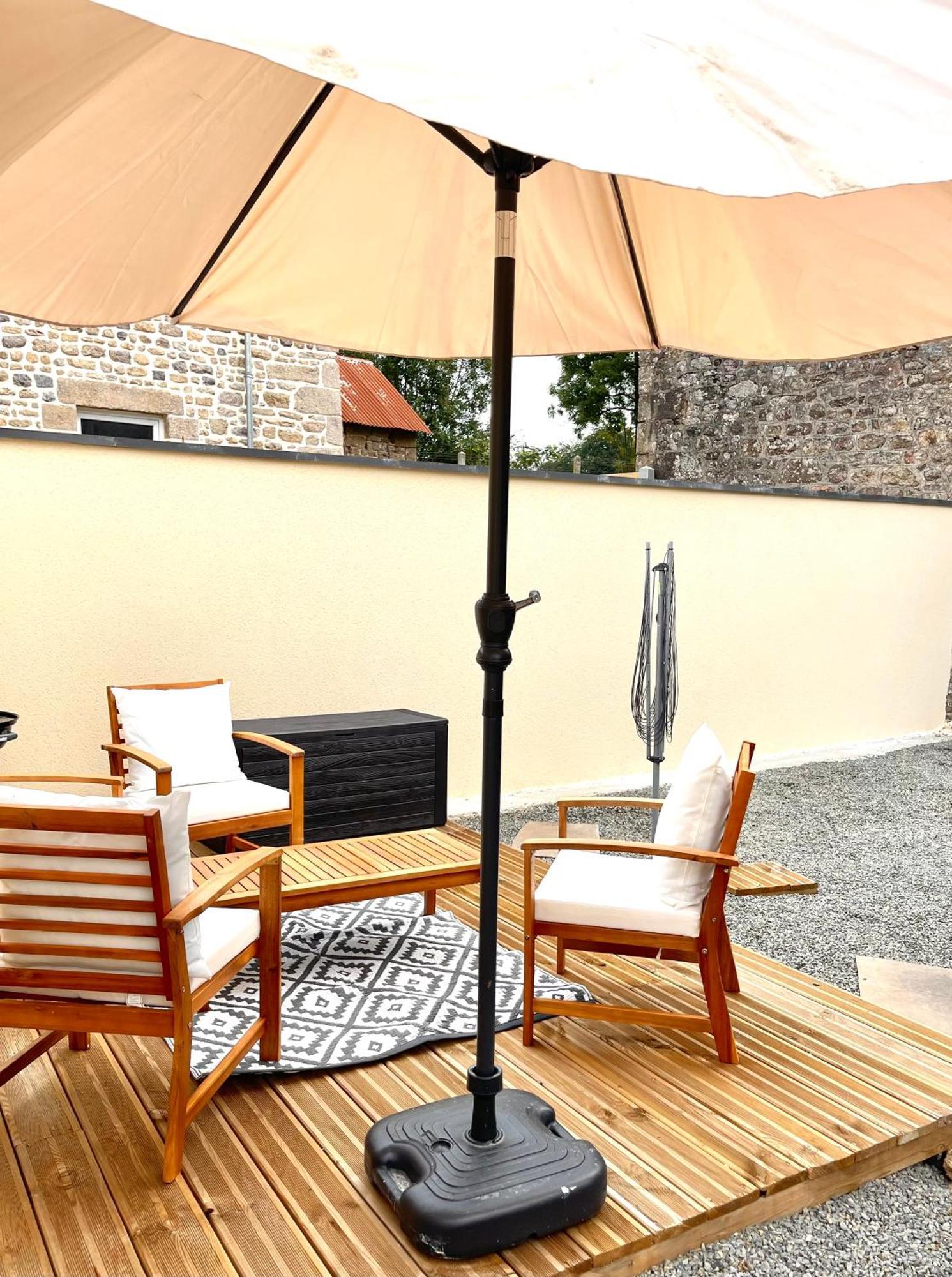 Le Petit Fleur - The Little Flower, Cosy Cottage Saint-Michel-de-Montjoie Екстериор снимка